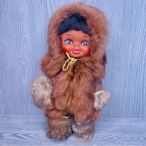 Vintage indigenous  Alaskan Doll with rabbit Fur & Leather outfit decoration